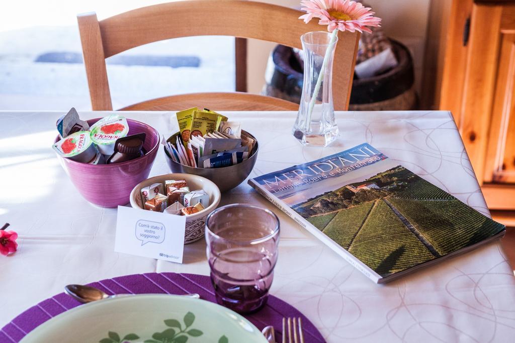 Bed And Breakfast Val D'Oche Castel Boglione Екстер'єр фото