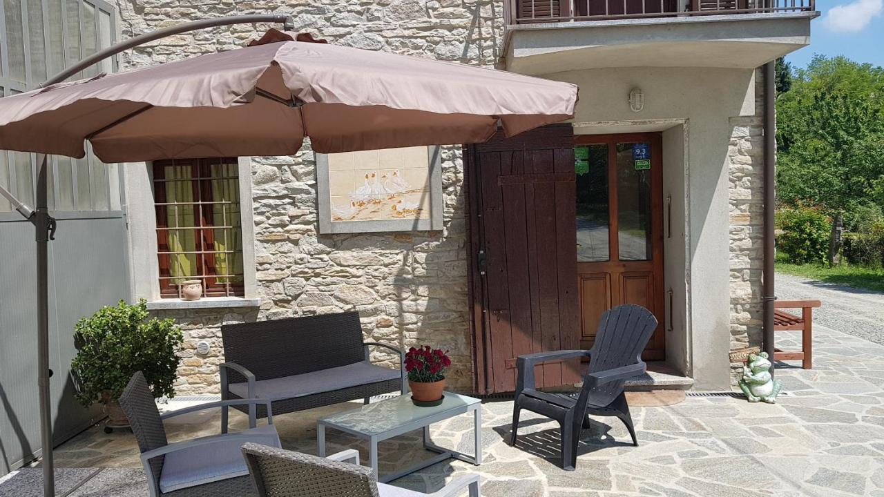 Bed And Breakfast Val D'Oche Castel Boglione Екстер'єр фото